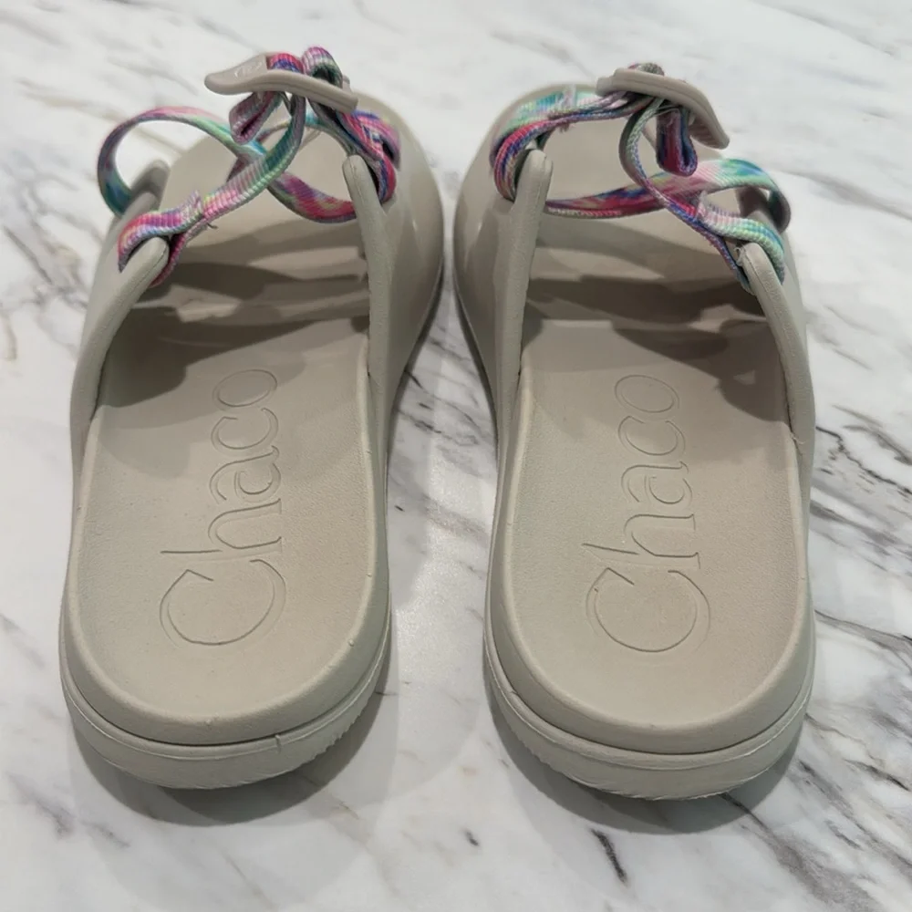 Chaco chillos slides